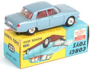 Lot 132 - CORGI TOYS (GB) (1)