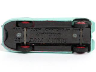 Lot 229 - DINKY TOYS (GB) (1)