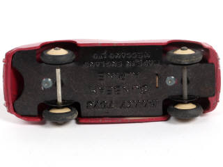 Lot 221 - DINKY TOYS (GB) (1)