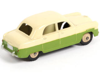 Lot 230 - DINKY TOYS (GB) (1)