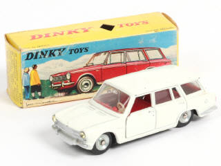 Lot 355 - DINKY TOYS (FRANCE) (1)