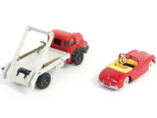 Lot 381 - DINKY TOYS (FRANCE) (2)