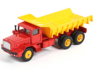 Lot 347 - DINKY TOYS (FRANCE) (1)