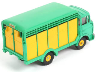 Lot 374 - DINKY TOYS (FRANCE) (1)