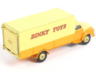 Lot 300 - DINKY TOYS (GB) (1)