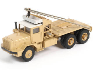 Lot 372 - DINKY TOYS (FRANCE) (1)