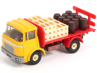 Lot 376 - DINKY TOYS (FRANCE) (1)