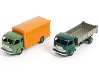 Lot 389 - DINKY TOYS (FRANCE) (2)