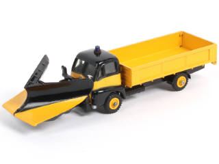 Lot 301 - DINKY TOYS (GB) (1)