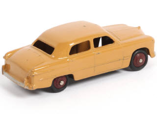 Lot 255 - DINKY TOYS (GB) (1)