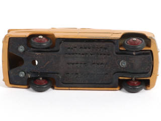 Lot 255 - DINKY TOYS (GB) (1)