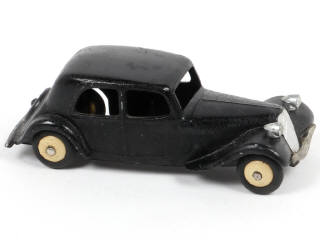 Lot 338 - DINKY TOYS (FRANCE) (1)