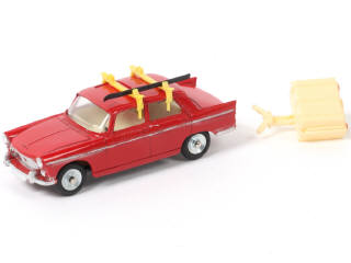 Lot 348 - DINKY TOYS (FRANCE) (1)