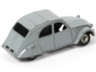 Lot 333 - DINKY TOYS (FRANCE) Série JUNIOR (1)