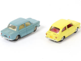Lot 385 - DINKY TOYS (FRANCE) (2)