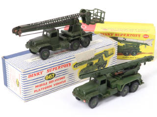 Lot 311 - DINKY TOYS (GB) (2)