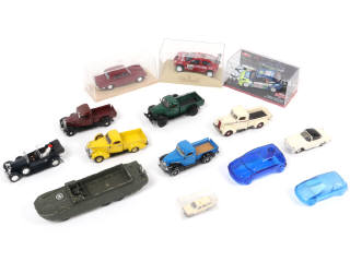 Lot 129 - DIVERS (14)