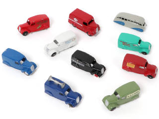 Lot 430 - DINKY TOYS (GB) (10)