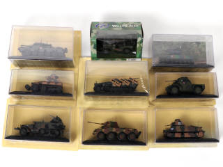 Lot 173 - DIVERS (9)