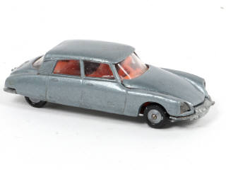 Lot 375 - MAJORETTE (FRANCE) (1)