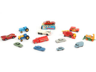 Lot 123 - DIVERS (14)