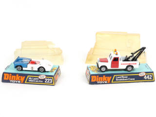 Lot 417 - DINKY TOYS (GB) (2)
