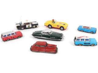Lot 25 - DIVERS (7)