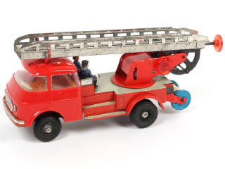 Lot 62 - DIVERS (1)