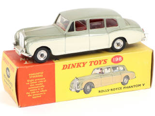 Lot 409 - DINKY TOYS (GB) (1)