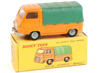 Lot 451 - DINKY TOYS (FRANCE) (1)
