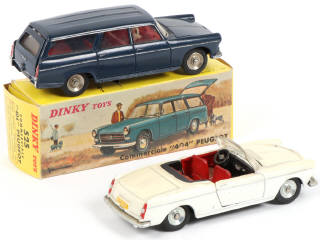 Lot 457 - DINKY TOYS (FRANCE) (2)