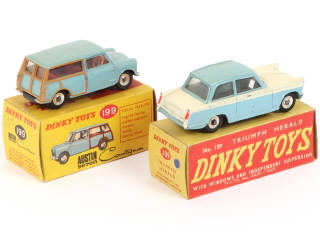Lot 414 - DINKY TOYS (GB) (2)