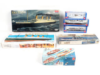 Lot 40 - DIVERS (7)