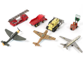 Lot 413 - DINKY TOYS (GB) (7)