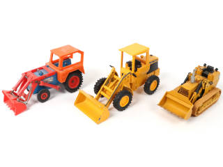 Lot 176 - DIVERS (3)