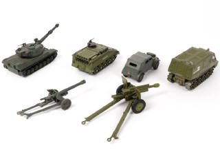 Lot 412 - DINKY TOYS (GB) (6)