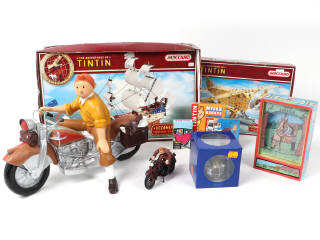 Lot 189 - DIVERS (9)