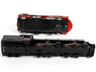 Lot 218 - BANDAÏ (JAPON) (2)