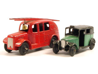 Lot 184 - DINKY TOYS GB (2)