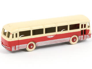 Lot 386 - DINKY TOYS (FRANCE) (1)