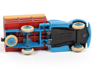 Lot 382 - DINKY TOYS (FRANCE) (1)