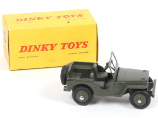 Lot 389 - DINKY TOYS (FRANCE) (1)