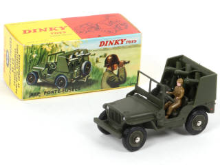 Lot 400 - DINKY TOYS (FRANCE) (1)