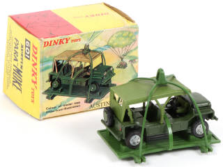 Lot 348 - DINKY TOYS (GB) (1)
