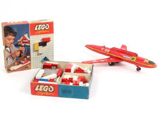 Lot 56 - LEGO (DANEMARK) (2)