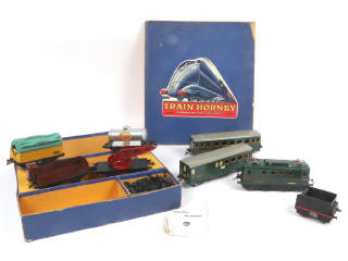 Lot 105 - HORNBY 'O' (FRANCE) (1)