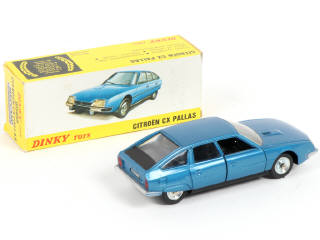 Lot 377 - DINKY TOYS (FRANCE) (1)