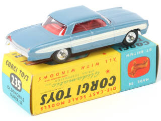 Lot 209 - CORGI TOYS (GB) (1)