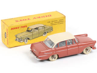 Lot 342 - DINKY TOYS (FRANCE) (1)