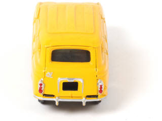 Lot 319 - DINKY TOYS (FRANCE) (1)